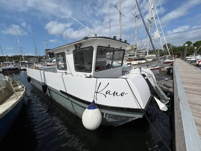 9.5 Catamaran, with Suzuki engines, for sale at YACHTS.CO