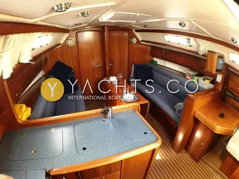 Bavaria 36 — photo 4 of 129