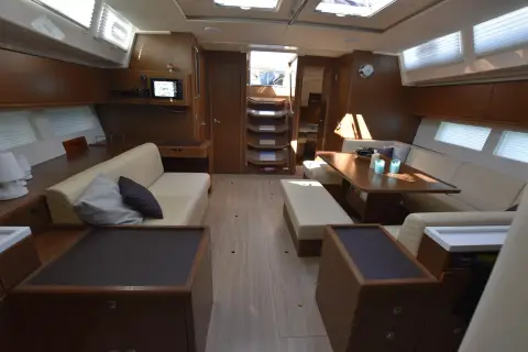 Bavaria C57 — photo 3 of 60