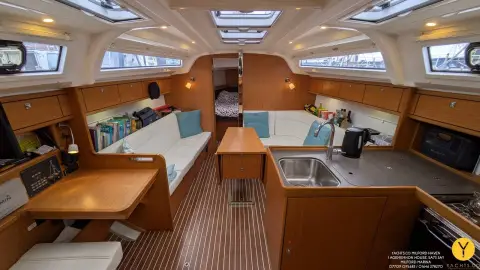 Bavaria Cruiser 37 — photo 3 of 54