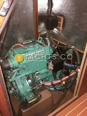 Bavaria Yachts Bavaria 36: engine bay with green Volvo Penta MD2020 diesel and insulated compartment