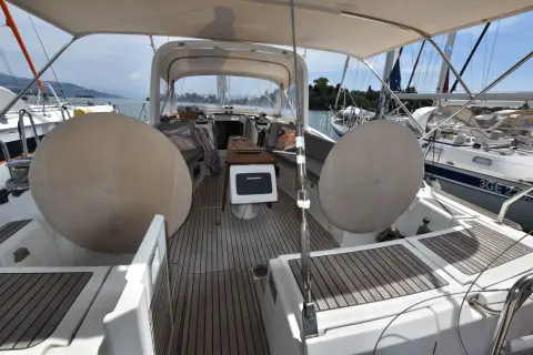 Beneteau Oceanis 54 Elegance — photo 3 of 82