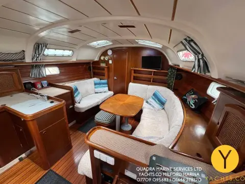 Beneteau Oceanis Clipper 381 — photo 4 of 44