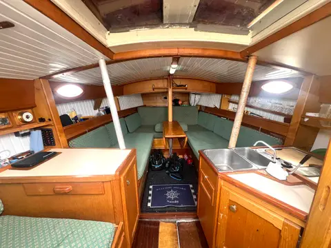 Custom Built Constructions Marines, la Trinite´ Sur Mer, Brittany Aluminum Cutter Cruiser — photo 3 of 35