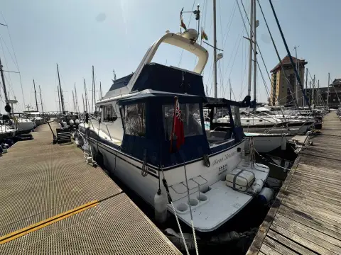 Fairline 36 Sedan — photo 4 of 34