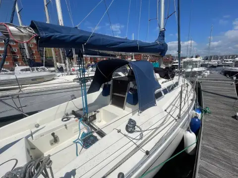 Hanse 301 — photo 5 of 23