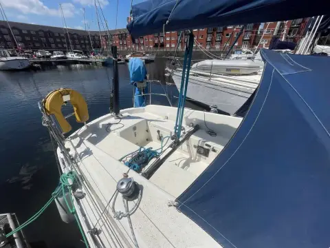 Hanse 301 — photo 4 of 23