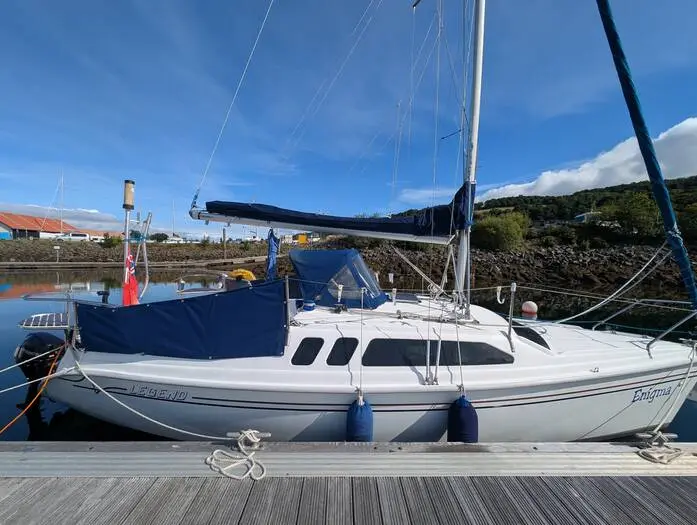 Hunter Legend 240 for sale