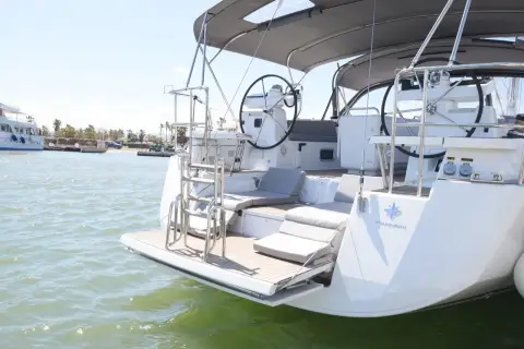 Jeanneau 51 — photo 4 of 50
