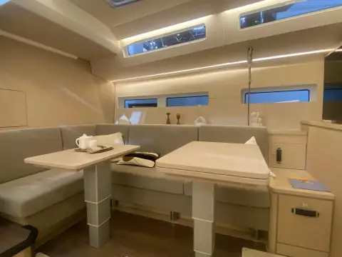 Jeanneau 55 — photo 2 of 20
