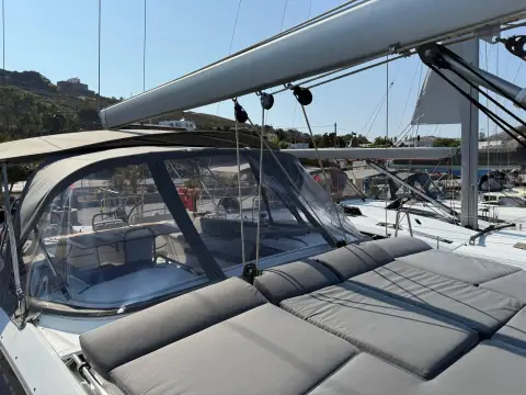 Jeanneau 57 — photo 4 of 14