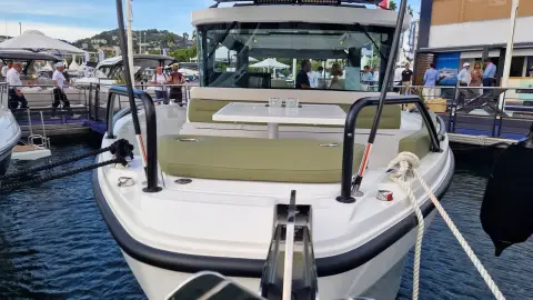 Jeanneau EX34 — photo 2 of 32