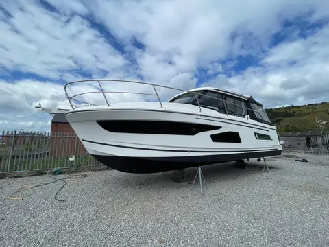 Jeanneau Merry Fisher 1095 — photo 4 of 39