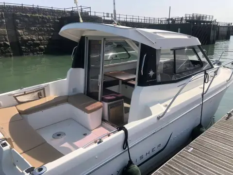 Jeanneau Merry Fisher 755 — photo 3 of 26