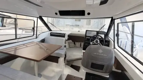 Jeanneau Merry Fisher 795 Series 2 — photo 2 of 10
