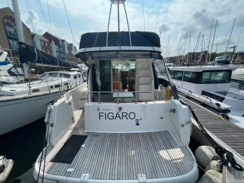 Jeanneau Prestige 32 — photo 4 of 55