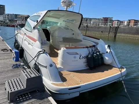 Jeanneau Prestige 34 S — photo 5 of 39