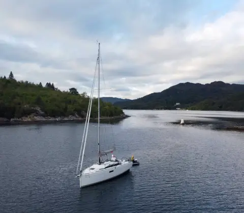 Jeanneau Sun Odyssey 349 — photo 5 of 59