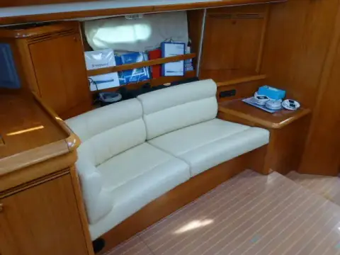 Jeanneau Sun Odyssey 49DS — photo 3 of 56