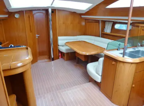 Jeanneau Sun Odyssey 49DS — photo 4 of 56