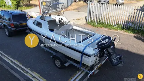 Kingfisher 166 Sports Fisher: starboard side from above with Evinrude outboard tilted up and blue tie-down strap