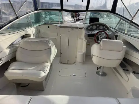 Maxum 2400 — photo 3 of 14