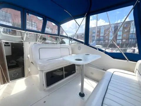 Maxum 2400 SCR — photo 2 of 23