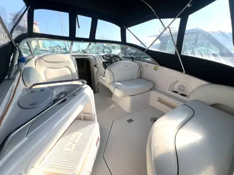 Monterey 245 Sport Cruiser — photo 4 of 25