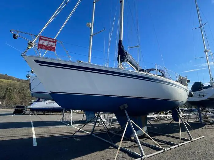Moody 31 for sale