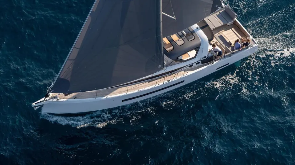 The Jeanneau Yachts 55
