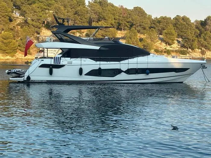 Sunseeker 76 Yacht for sale