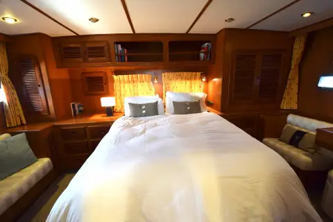 Trader Sunliner 625 — photo 5 of 51