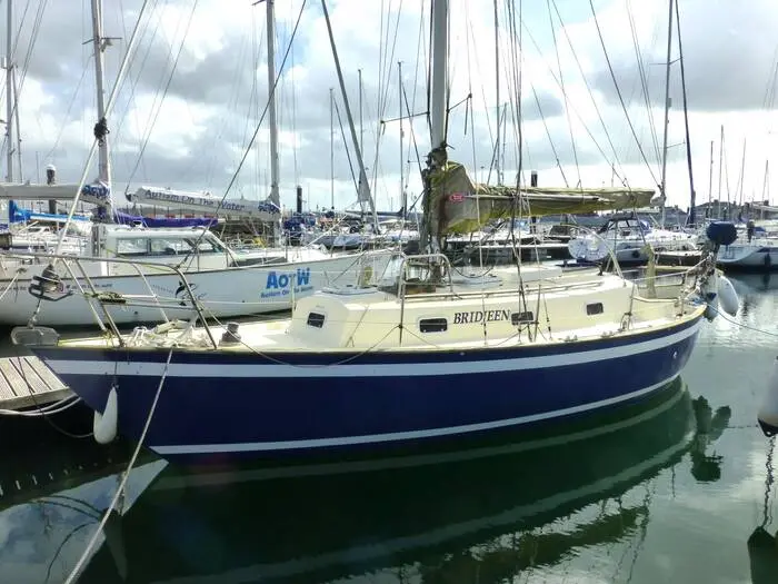 Victoria 30 for sale