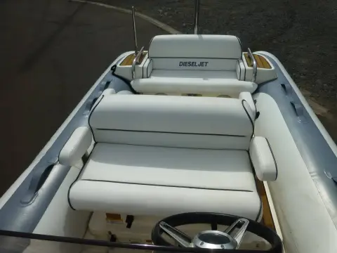 Williams DieselJet 505: looking aft from the helm over the double helm seat and rear bench seating